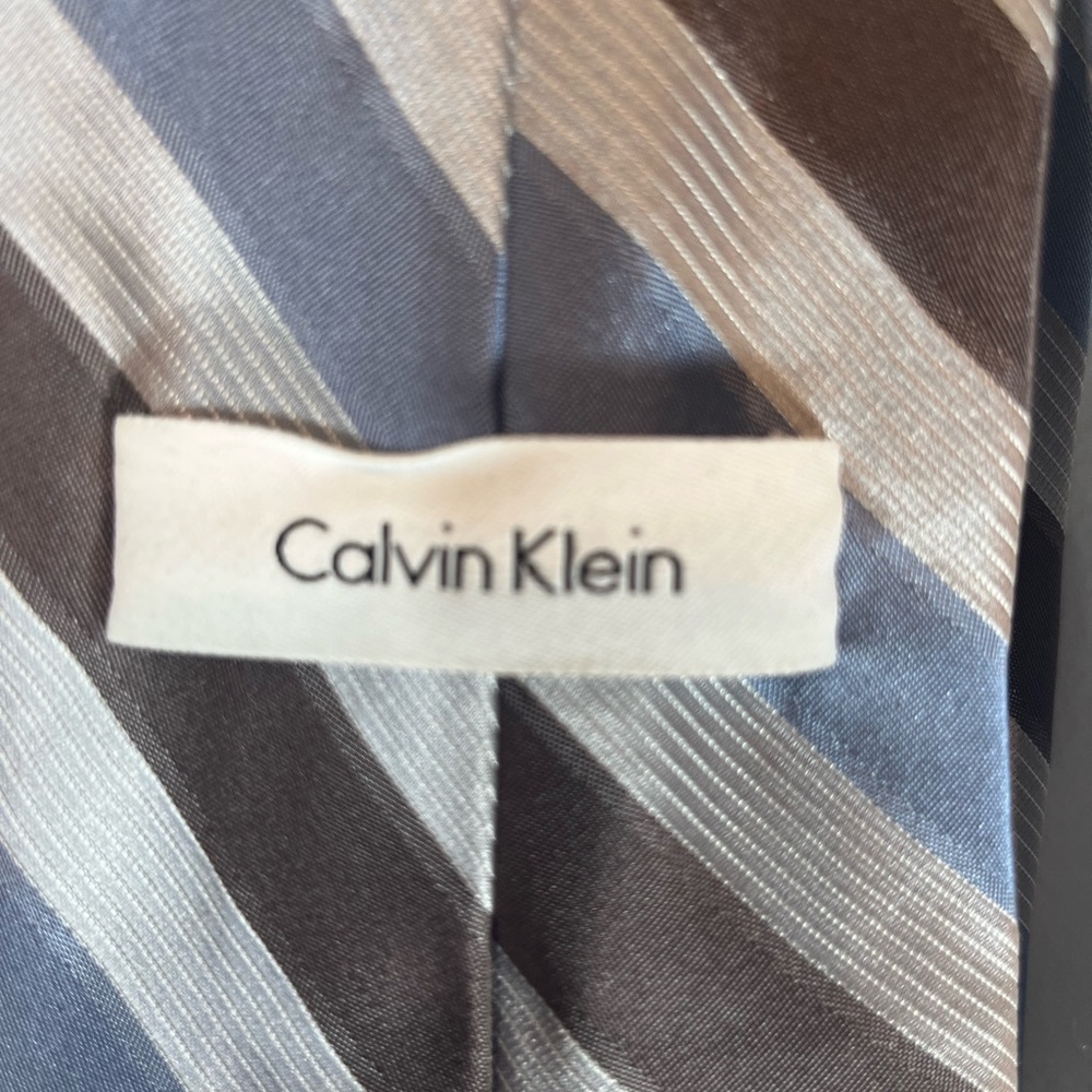 Calvin Klein 100% silk necktie extra long silver brown blue